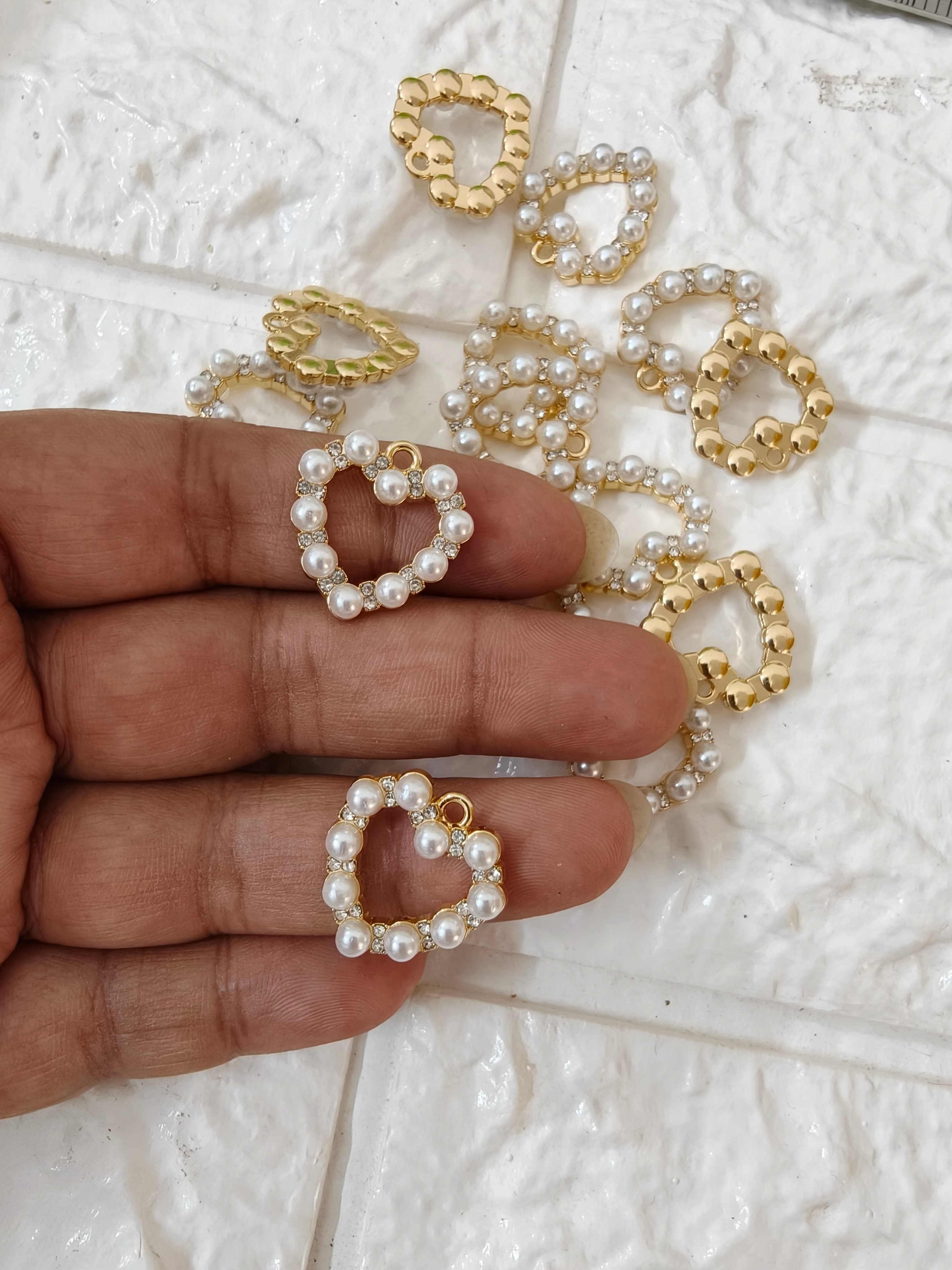 Pearl heart charm 